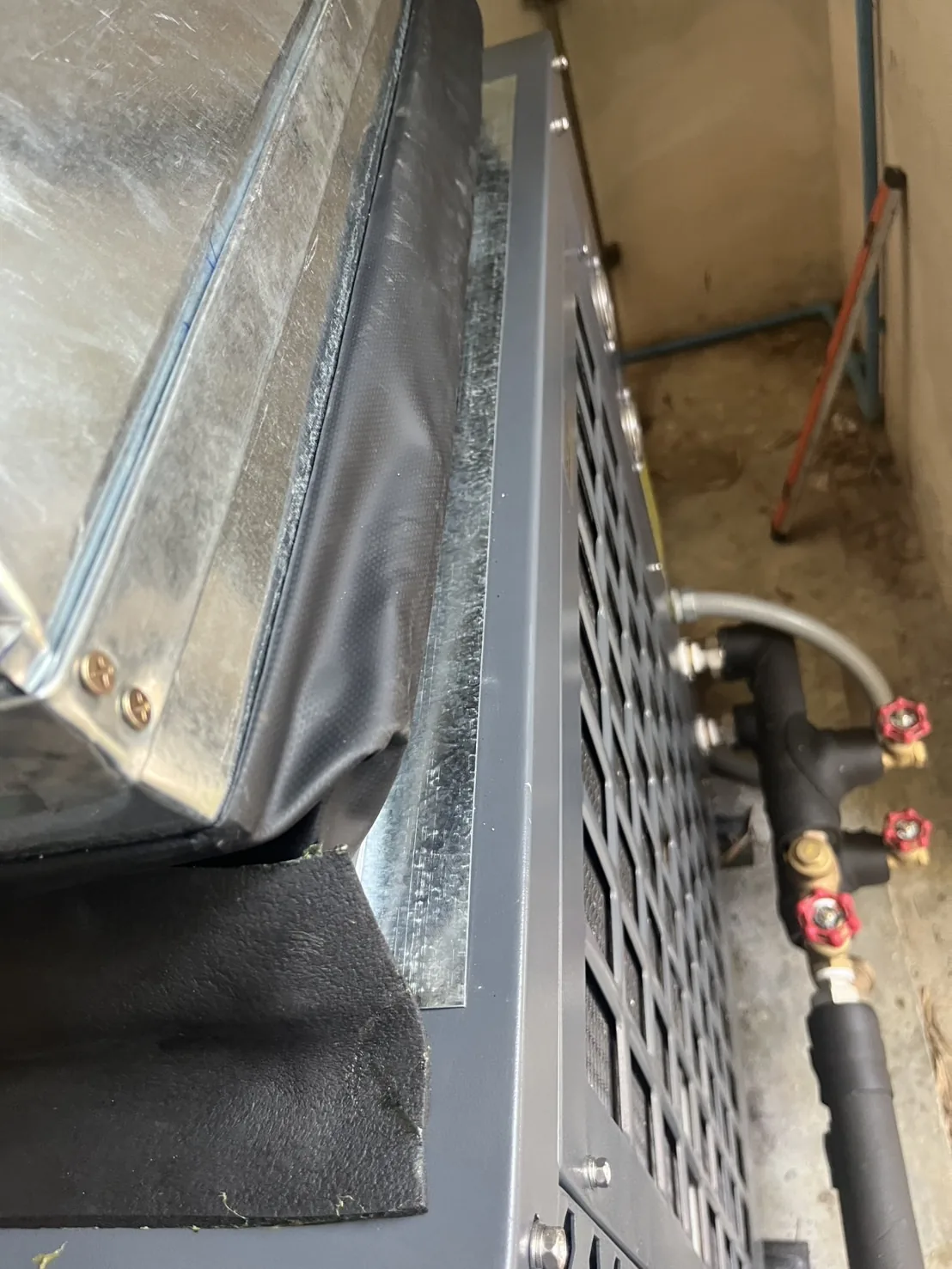 เปลี่ยน Ecotech Heat Pump 500 ลิตร/ชม. ชุดใหม่ โรงแรมหาดกะรน ภูเก็ต — เครื่องเดิมใช้กว่า 10 ปี ลูกค้าเลือก Ecotech ซ้ำอีกครั้ง - รูปที่ 7