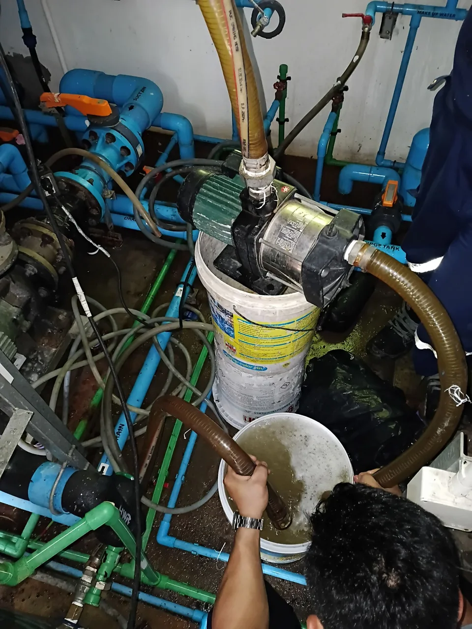 ซ่อมบำรุงระบบน้ำร้อน Ecotech Heat Pump โรงแรม 5 ดาว Pool Villa เกาะมะพร้าว จ.ภูเก็ต - รูปที่ 4