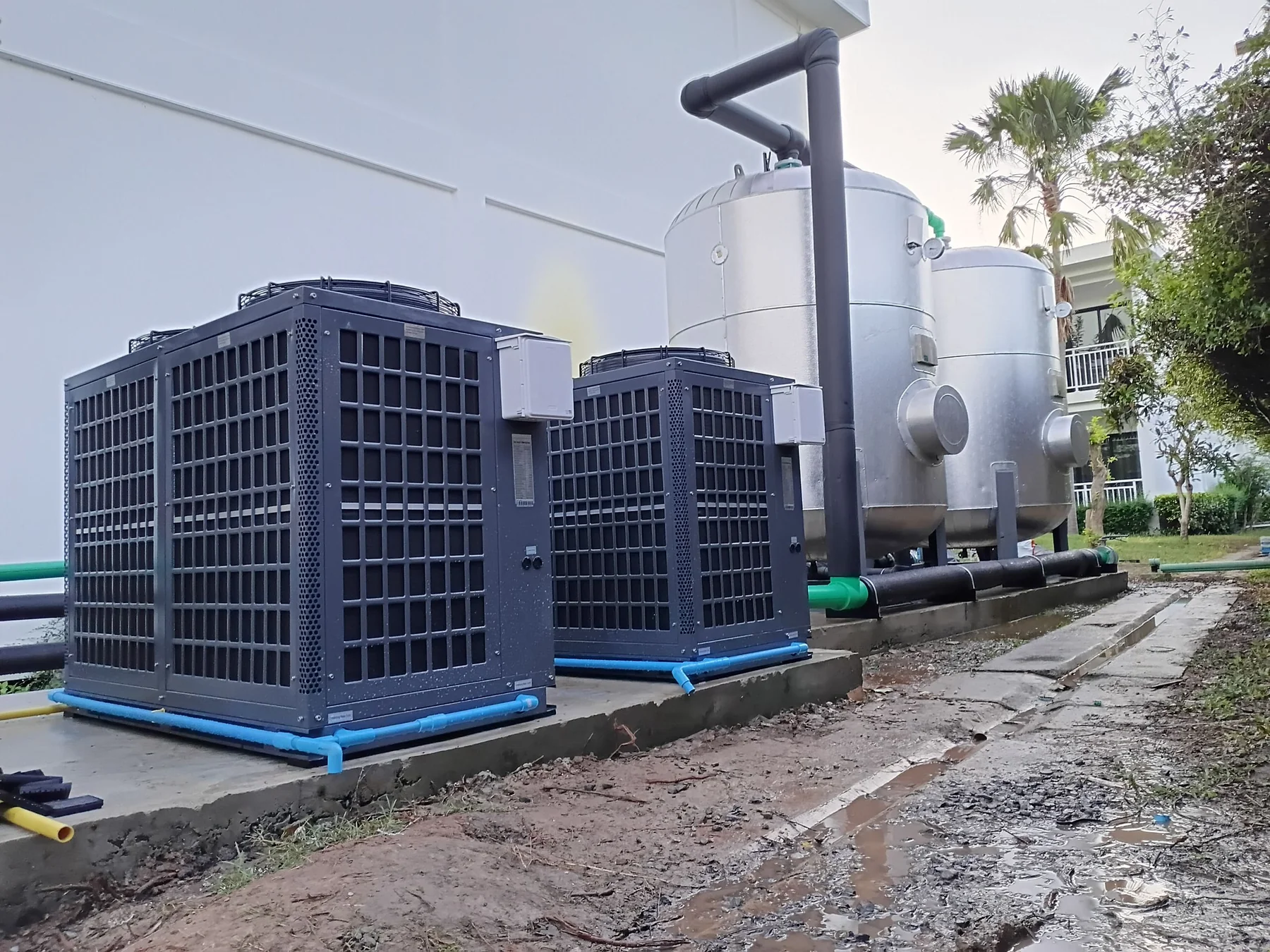 Renovate ระบบน้ำร้อนโรงแรม 200 ห้อง เป็น Heat Pump + IoT เกาะยาวใหญ่ จ.พังงา - รูปที่ 4