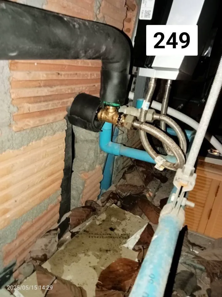 Renovate ระบบน้ำร้อนโรงแรม 5 ดาว เกาะสมุย จากเครื่องทำน้ำร้อนห้องละตัว สู่ระบบรวม Ecotech Heat Pump + IoT - รูปที่ 3