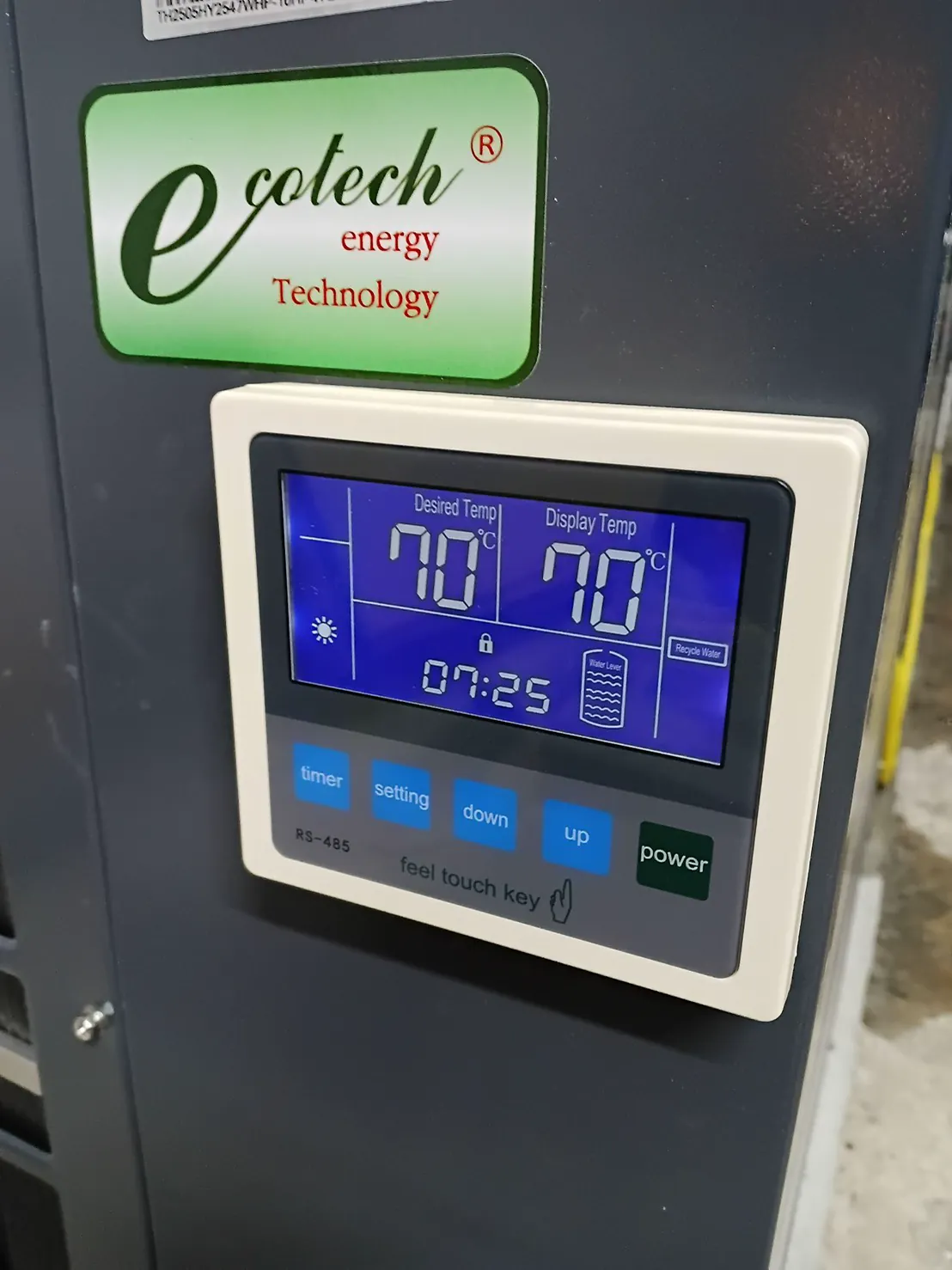 ติดตั้ง Ecotech Heat Pump 1000 ลิตร/ชม. 2 เครื่อง น้ำร้อน 70°C โรงงานซักอบรีด จ.สุราษฎร์ธานี (ซักผ้าฆ่าเชื้อให้โรงพยาบาลรัฐ) - รูปที่ 2